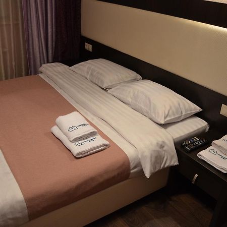 Home Comfort Livoberezhna Iec Kiev Esterno foto