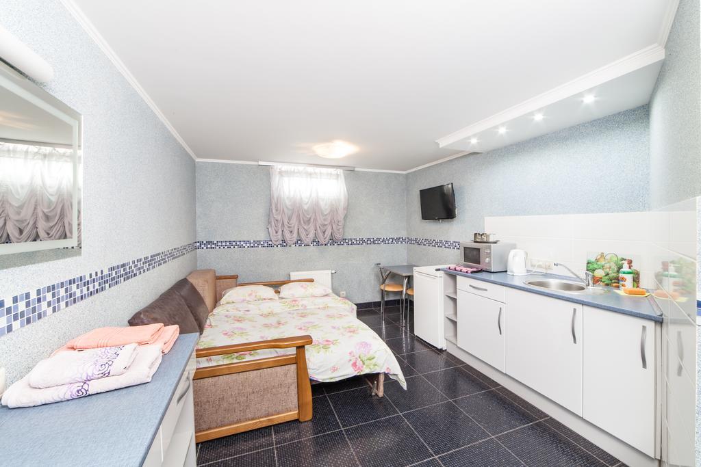 Home Comfort Livoberezhna Iec Kiev Esterno foto