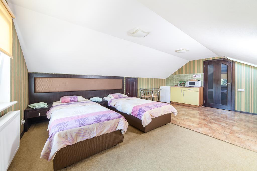 Home Comfort Livoberezhna Iec Kiev Esterno foto
