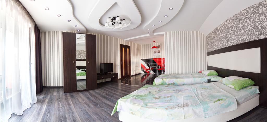 Home Comfort Livoberezhna Iec Kiev Esterno foto