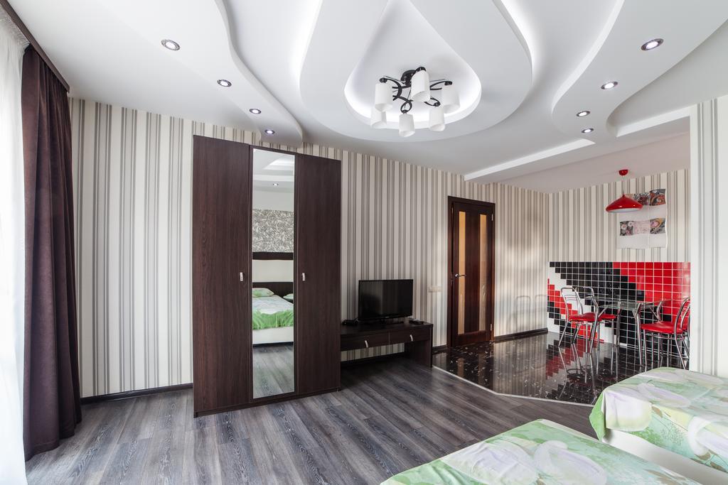 Home Comfort Livoberezhna Iec Kiev Esterno foto