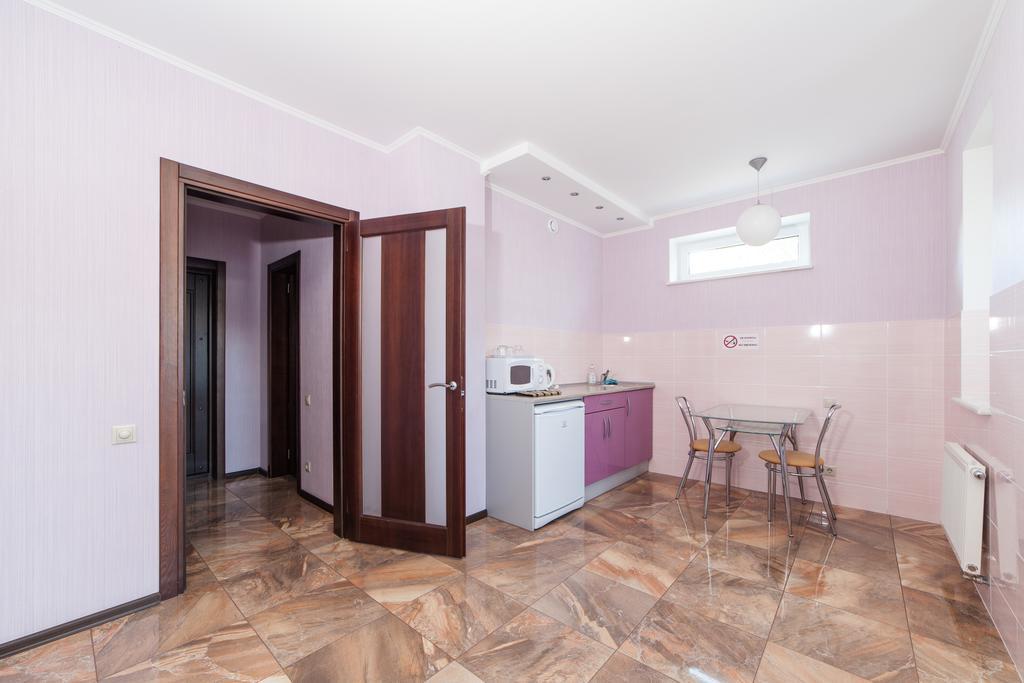 Home Comfort Livoberezhna Iec Kiev Esterno foto
