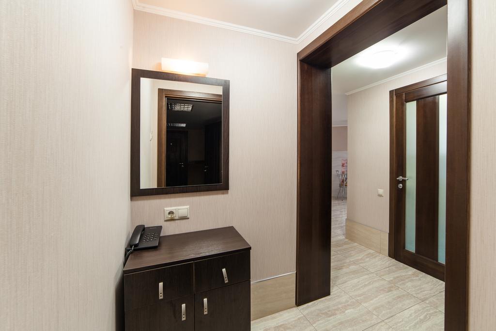 Home Comfort Livoberezhna Iec Kiev Esterno foto